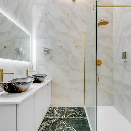 Loft The Palm - Metro M2, Spazioso & Parcheggio Appartement